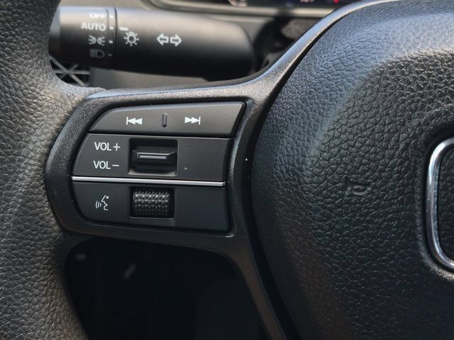 Used 2025 Honda Accord SE image 26