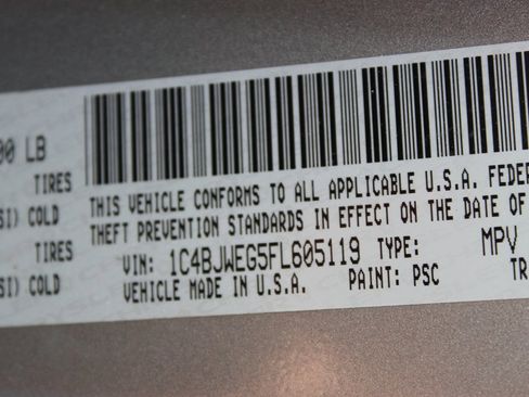 Used 2015 Jeep Wrangler Unlimited Sahara w/ Max Tow Package image 19