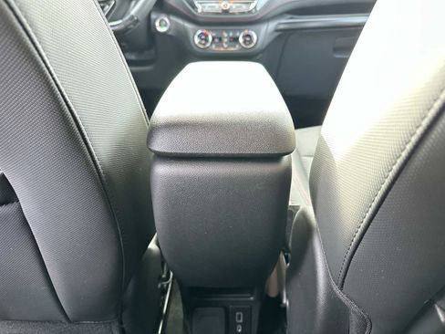 Certified 2023 Chevrolet TrailBlazer RS w/ Convenience Package image 13