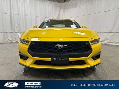 Used 2024 Ford Mustang Premium image 3