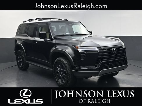 New 2026 Lexus GX 550 AWD/4WD image 3