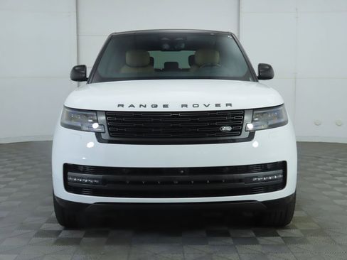 New 2025 Land Rover Range Rover Autobiography image 2
