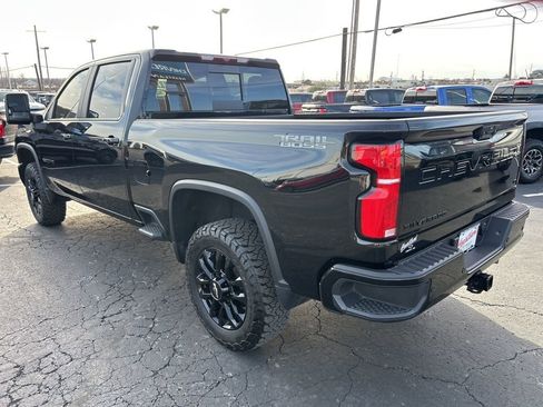 Used 2025 Chevrolet Silverado 2500 LT w/ Trail Boss Package image 6