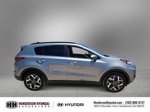 Used 2021 Kia Sportage EX w/ EX Technology Package AWD/4WD image 9