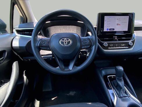 Used 2024 Toyota Corolla LE FWD image 6