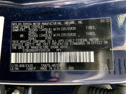 Used 2023 Toyota Highlander XSE AWD/4WD image 35