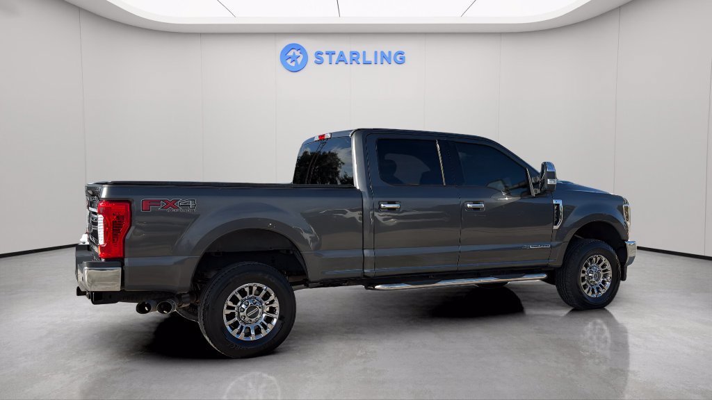 Used 2018 Ford F250 XLT w/ XLT Premium Package AWD/4WD image 10
