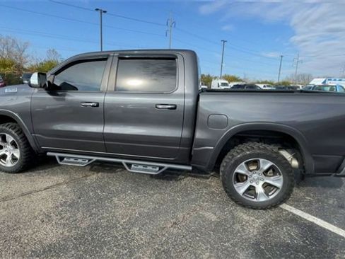 Used 2019 RAM 1500 Laramie image 7
