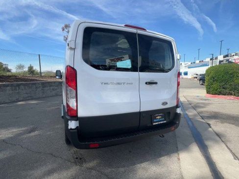 Used 2024 Ford Transit 250 Low Roof w/ Exterior Upgrade Package image 7