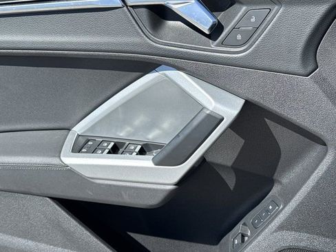 Used 2022 Audi Q3 2.0T Premium image 19