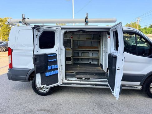 Used 2015 Ford Transit 250 130 Low Roof w/ Exterior Upgrade Package RWD image 27