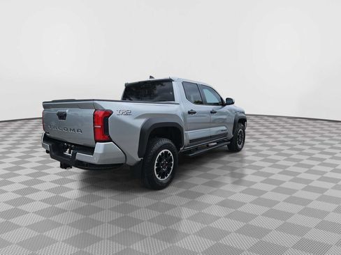 Used 2024 Toyota Tacoma TRD Off-Road w/ TRD Off Road Upgrade Package AWD/4WD image 7