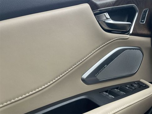 Used 2024 Acura RDX SH-AWD w/ Advance Package image 26