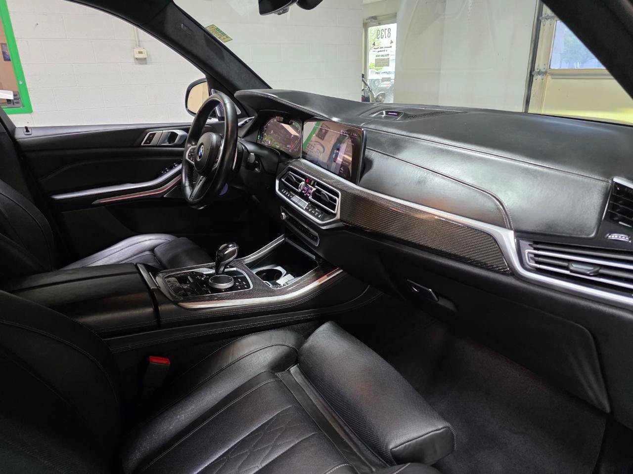 Used 2020 BMW X5 M50i w/ Executive Package AWD/4WD image 32