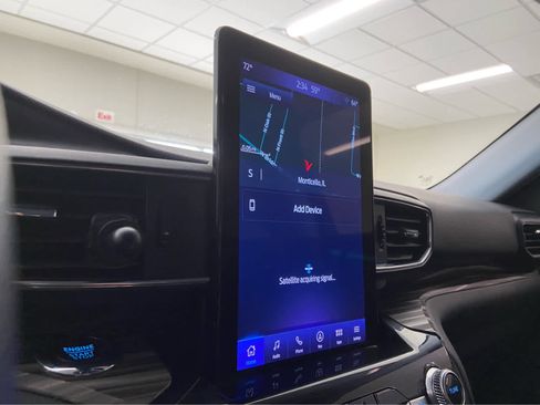 Used 2023 Ford Explorer Limited w/ Limited Technology Package image 26