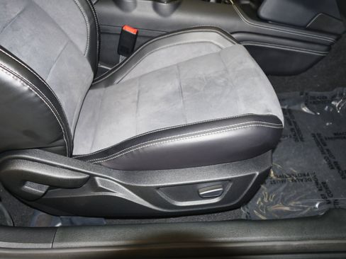 Used 2020 Ford Mustang Shelby GT350 w/ Technology Package image 44