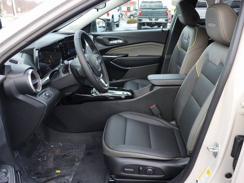 New 2026 Chevrolet Trax ACTIV w/ Driver Confidence Package image 5