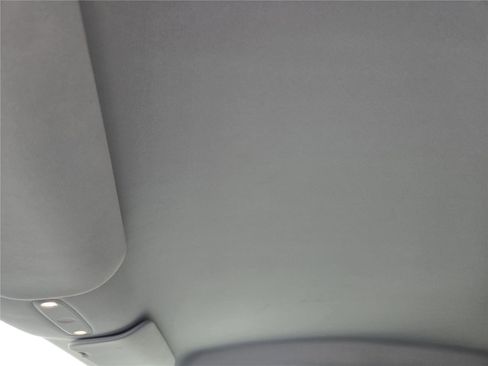 Used 2026 Tesla Model Y 2WD image 22