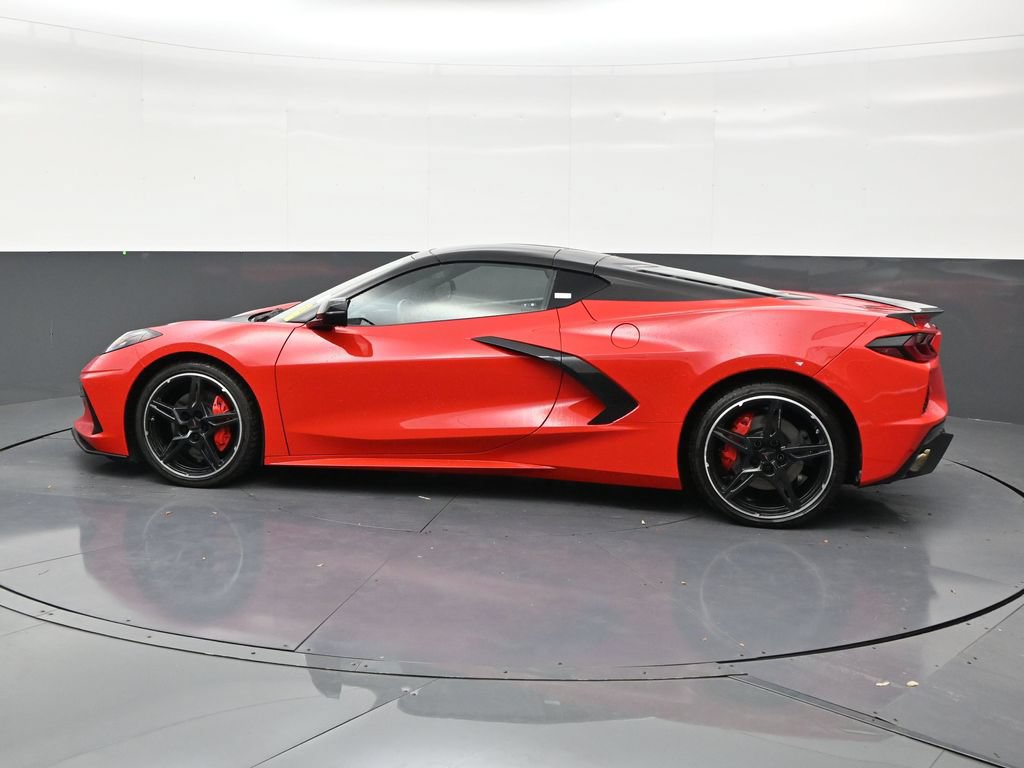 Used 2023 Chevrolet Corvette Stingray Coupe w/ 1LT RWD image 2