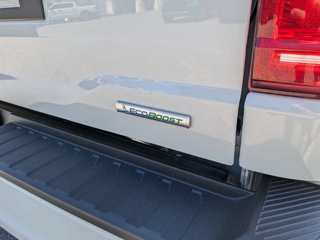 Used 2023 Ford F150 XLT w/ Equipment Group 302A High RWD image 14