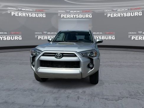 Used 2024 Toyota 4Runner TRD Off-Road Premium w/ Moonroof Package AWD/4WD image 3