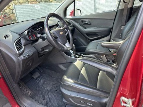 Certified 2020 Chevrolet Trax Premier image 9