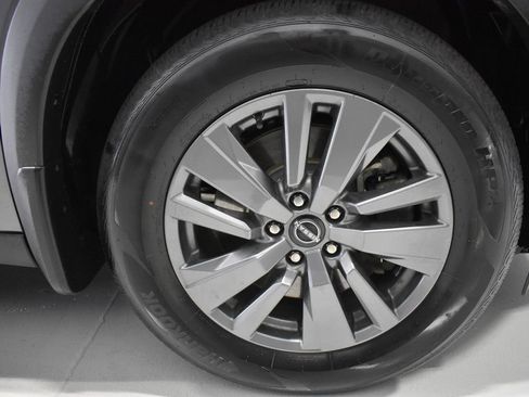 Certified 2023 Nissan Pathfinder SV AWD/4WD image 9