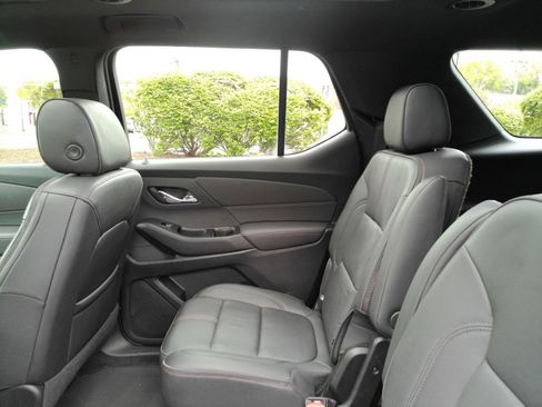 Certified 2023 Chevrolet Traverse RS AWD/4WD image 12