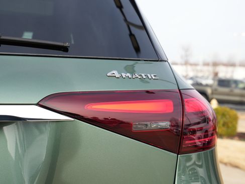 New 2026 Mercedes-Benz GLE 450 4MATIC image 15