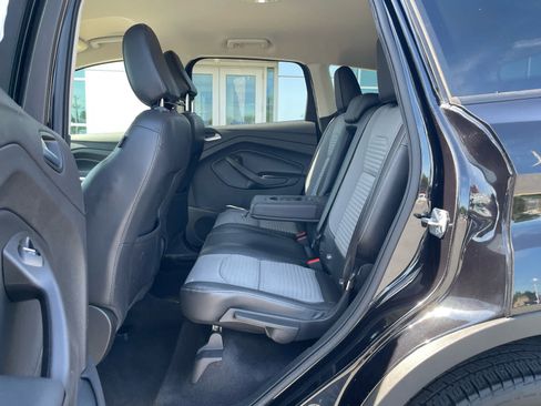Used 2019 Ford Escape SE AWD/4WD image 9