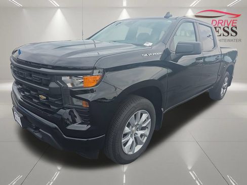 Certified 2023 Chevrolet Silverado 1500 Custom AWD/4WD image 4