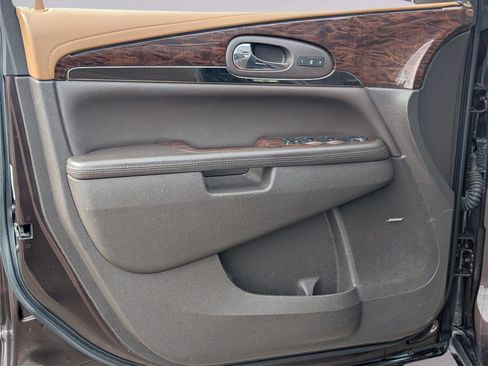 Used 2015 Buick Enclave Leather image 10