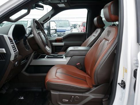 Used 2018 Ford F450 King Ranch w/ King Ranch Ultimate Package image 2