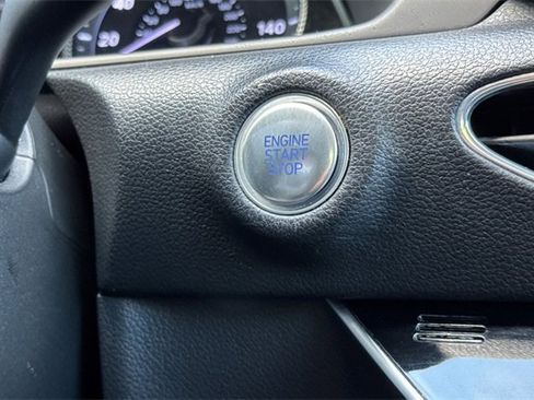 Used 2022 Hyundai Sonata SEL image 24