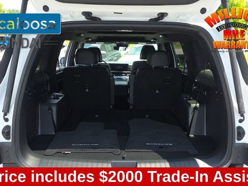 Used 2024 Hyundai Santa Fe Calligraphy FWD image 10