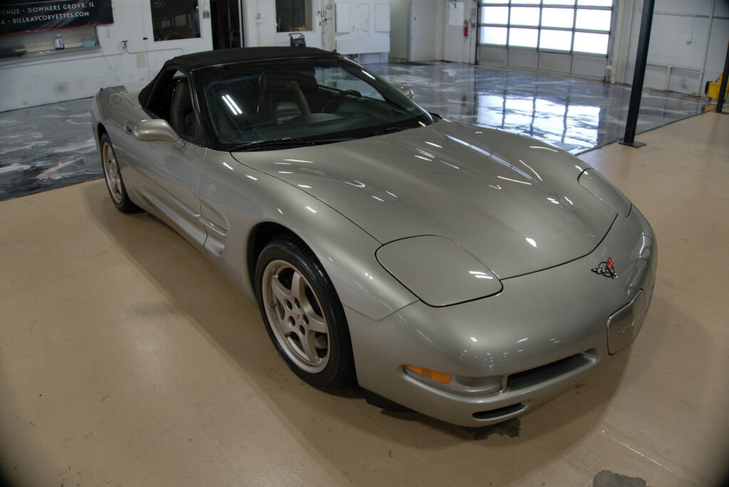 Used 2001 Chevrolet Corvette Convertible w/ Preferred Equipment Group2 RWD image 7