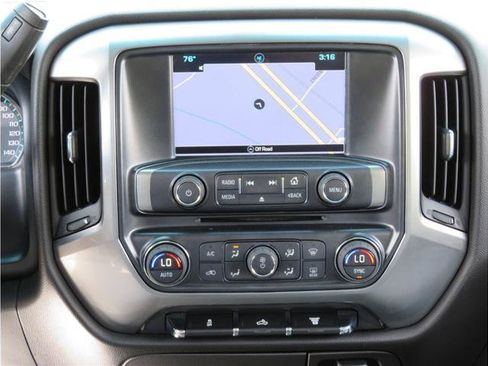 Used 2016 Chevrolet Silverado 3500 LT w/ LT Convenience Package AWD/4WD image 7