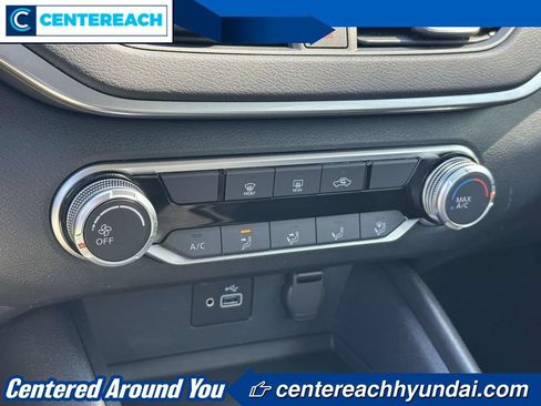 Used 2023 Nissan Altima 2.5 S FWD image 27