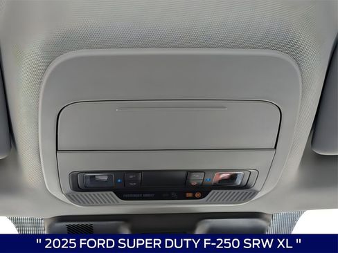 New 2025 Ford F250 XL w/ XL Chrome Package image 25
