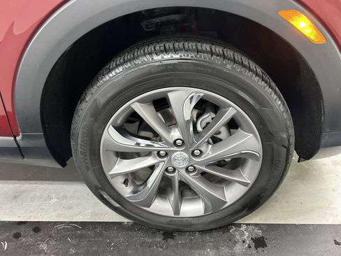 Certified 2022 Buick Encore GX Essence w/ Experience Buick Package image 8