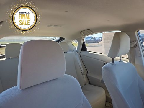 Used 2010 Toyota Prius Two image 14