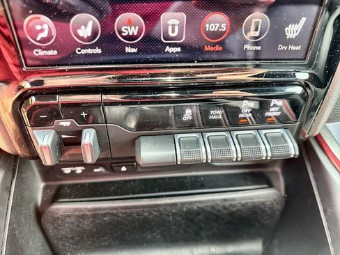 Used 2019 RAM 1500 Rebel w/ Rebel Level 2 Equipment Group AWD/4WD image 17