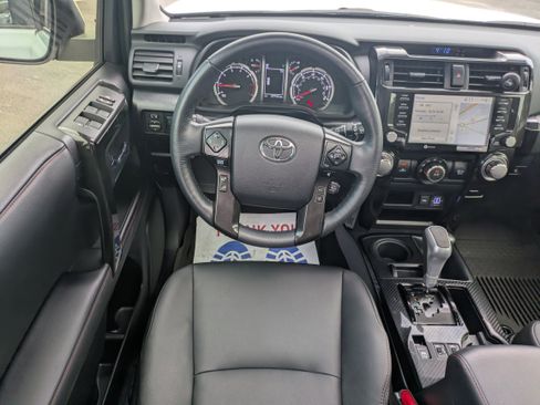 Used 2024 Toyota 4Runner TRD Off-Road Premium w/ Moonroof Package AWD/4WD image 22
