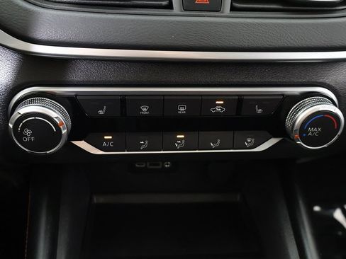 Used 2022 Nissan Altima 2.0 SR image 46