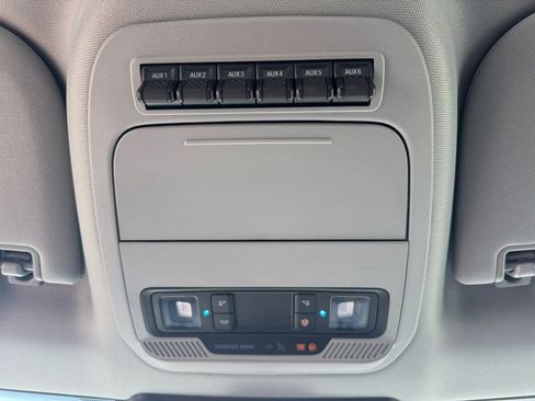 New 2025 Ford F550 4x4 Crew Cab Super Duty image 24