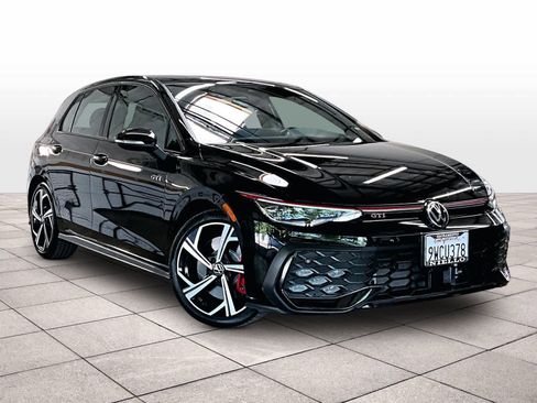 Used 2025 Volkswagen GTI SE FWD image 2