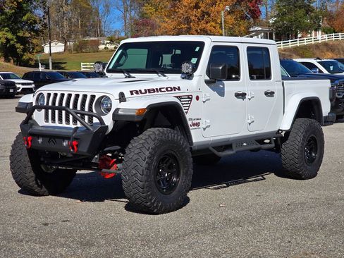 Used 2021 Jeep Gladiator Rubicon image 2