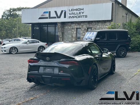 Used 2020 Toyota Supra image 6