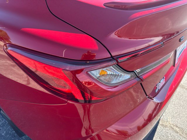 Used 2026 Toyota Camry SE FWD image 10