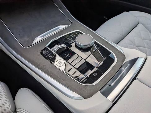 Certified 2026 BMW X5 sDrive40i RWD image 15